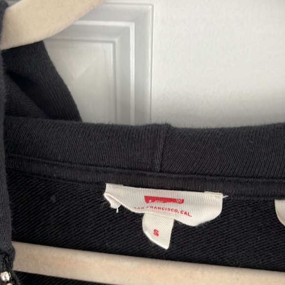 Levi’s logo zip up hoodie - Picture 3 of 6